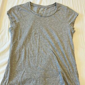 Universal threads gray tee